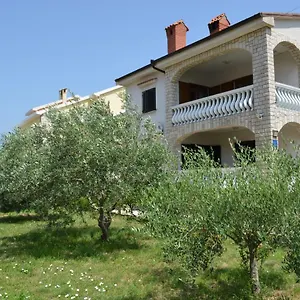  Apartman Ana